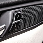 x4