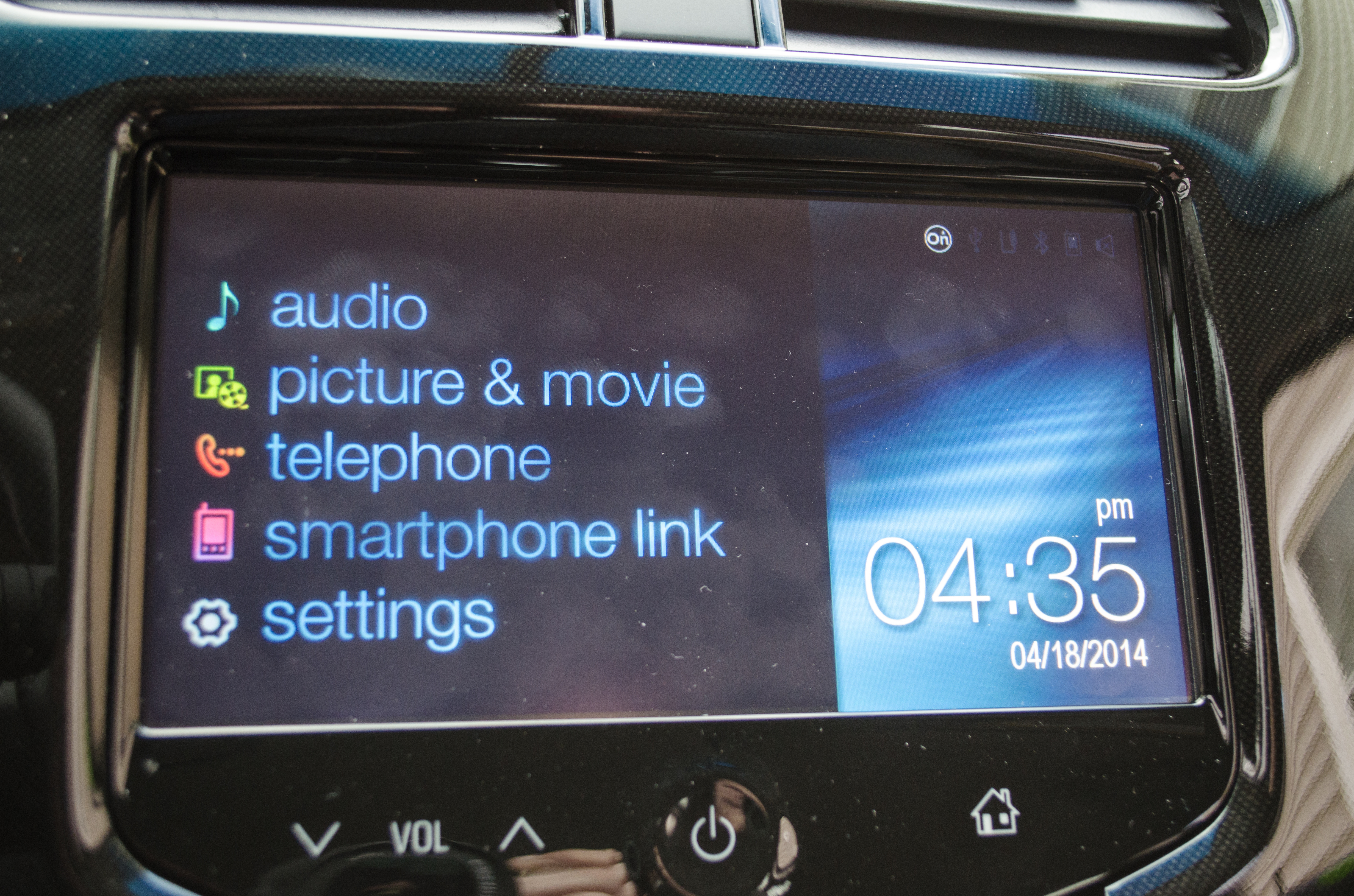 How To Connect An Iphone To Chevy Mylink Motor Review