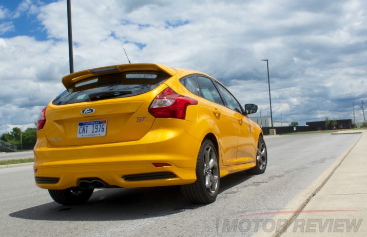 2014-ford-focus-st-review-20-motor-review