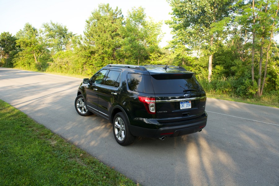 2014 Ford Explorer Limited Review - 15 - Motor Review
