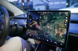 Car screen