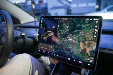 Car screen